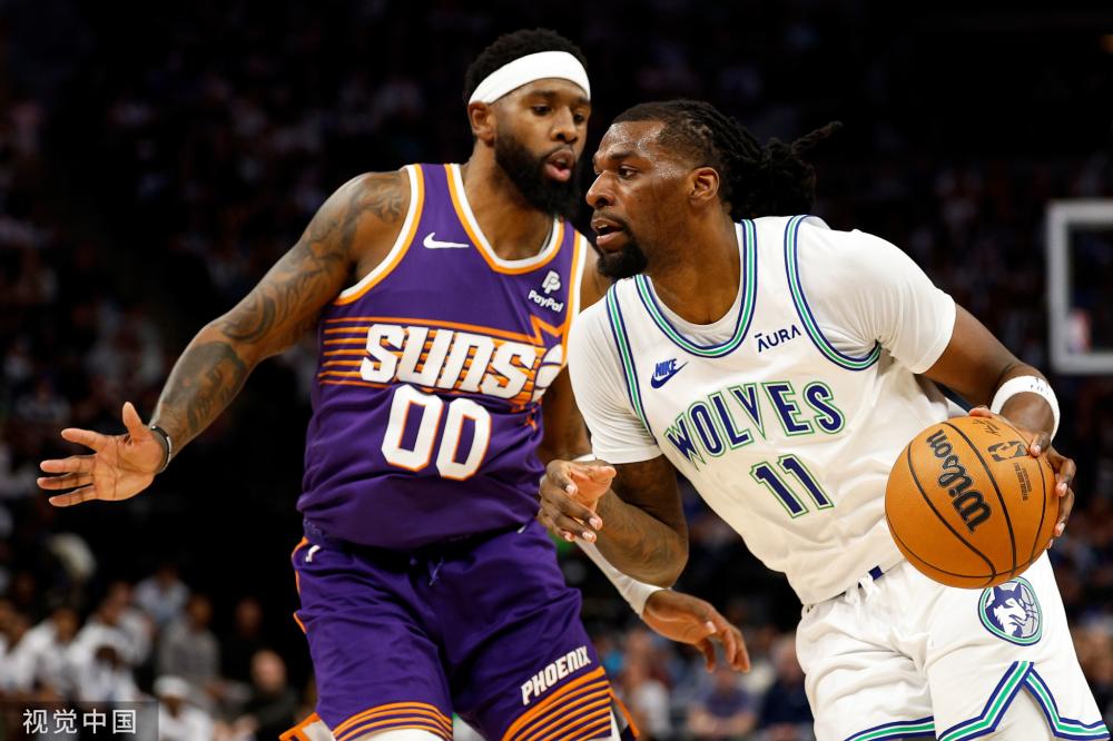 的球迷高声 的球迷高声