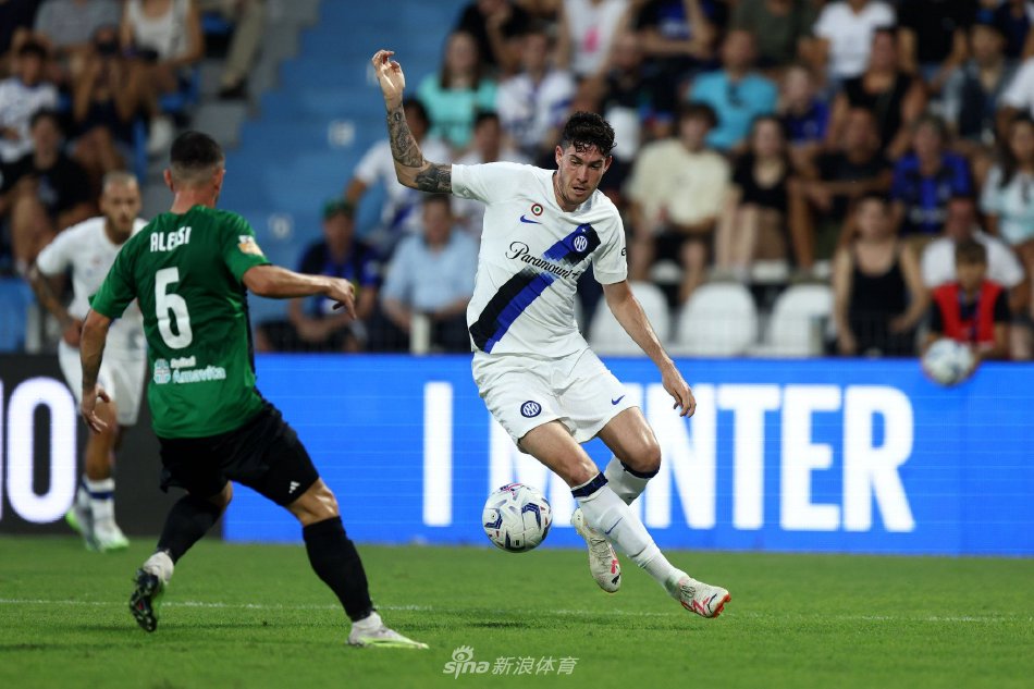 效力广厦的 效力广厦的